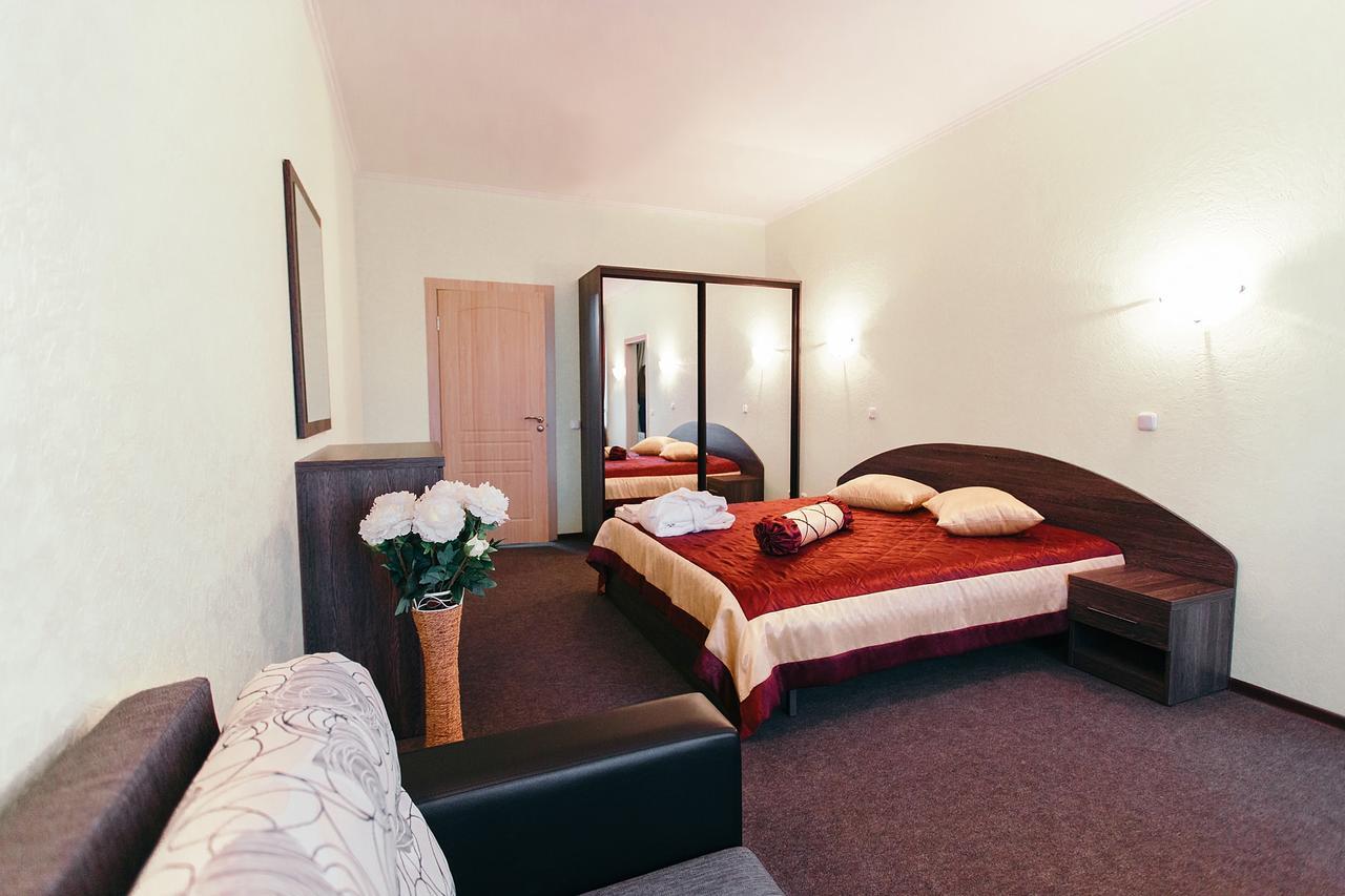 Sunhotel Astravyets Extérieur photo